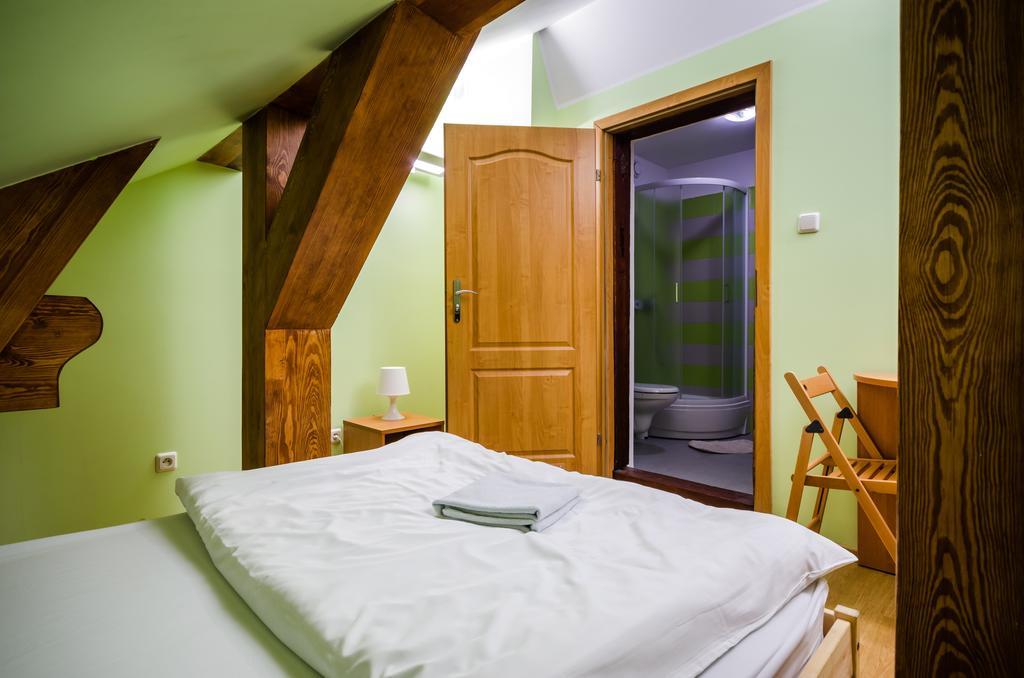 Hill Inn Poznan Room photo