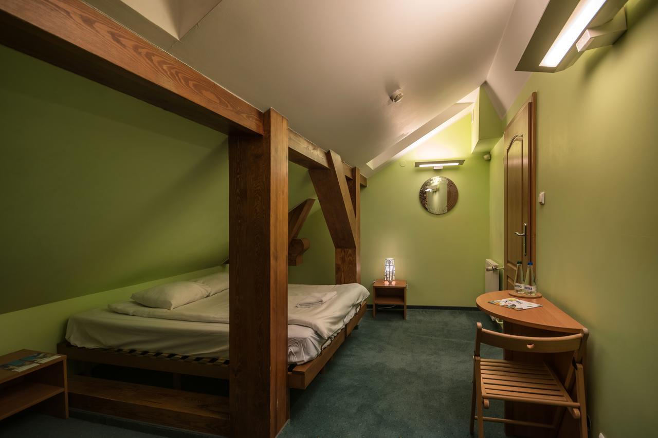 Hill Inn Poznan Exterior photo